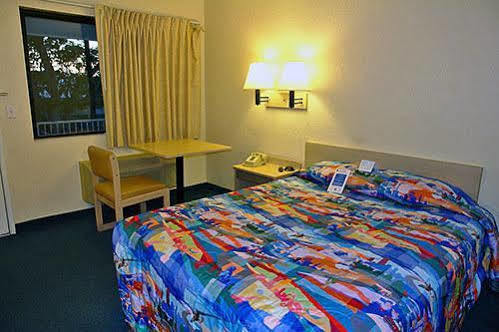 Knights Inn Jacksonville Airport Exterior foto